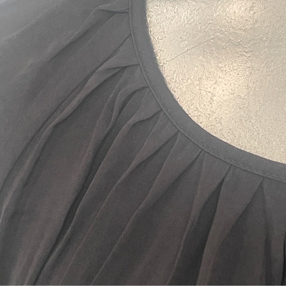 a new day Black Long-Sleeve Scoop Neck Pleated Blouse - Picture 3 of 4